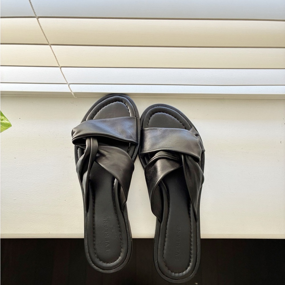 Everlane Women's Napa Leather Black Knotted Sandal Slides